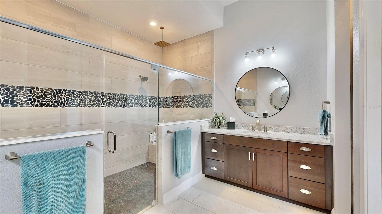 MIRABAY PRCL 8 - Residential