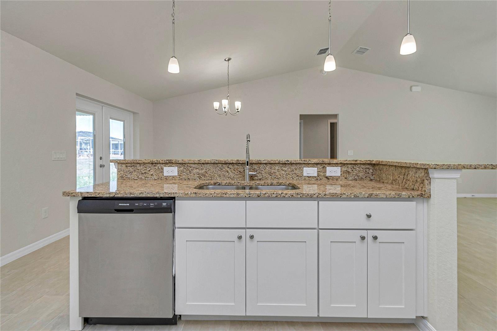 ORANGE BLOSSOM HILLS UN 09 - Residential