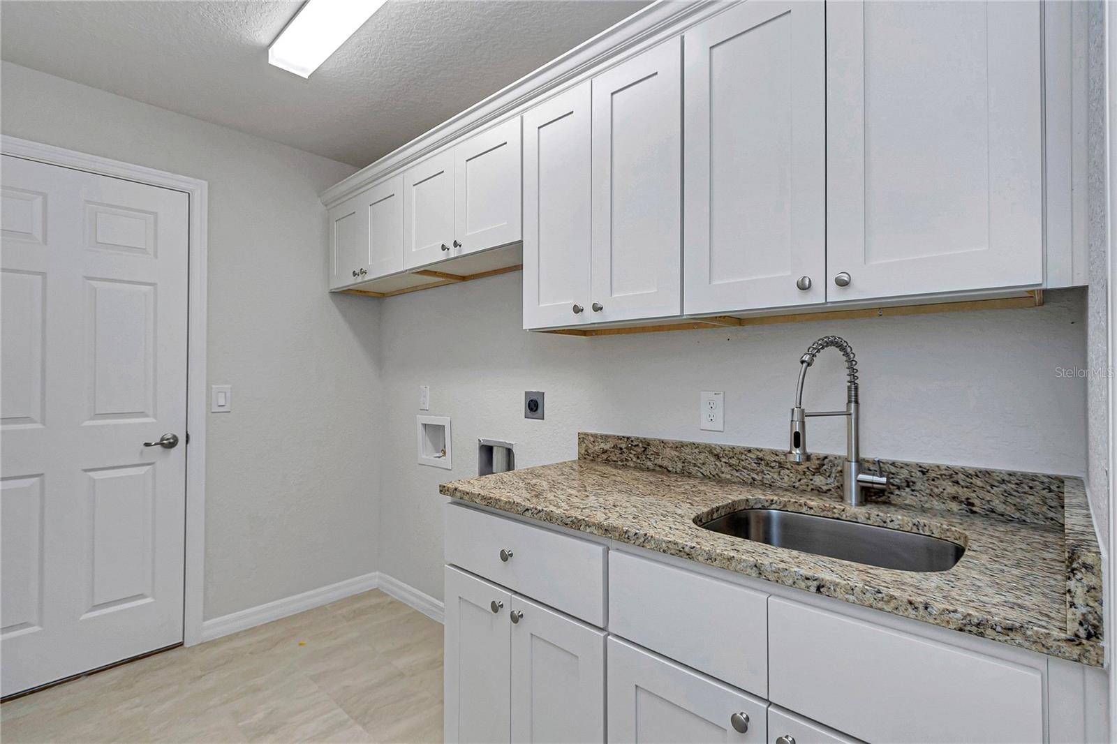 ORANGE BLOSSOM HILLS UN 09 - Residential