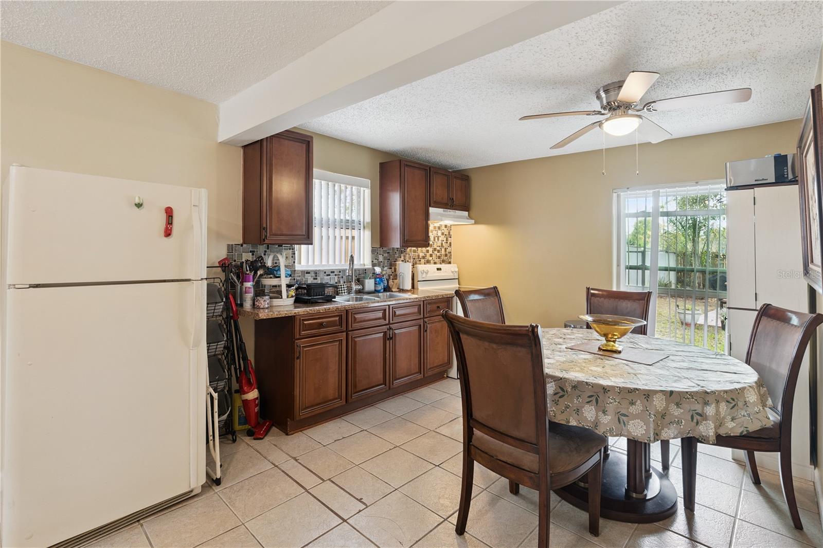 ENGELWOOD PARK - Residential