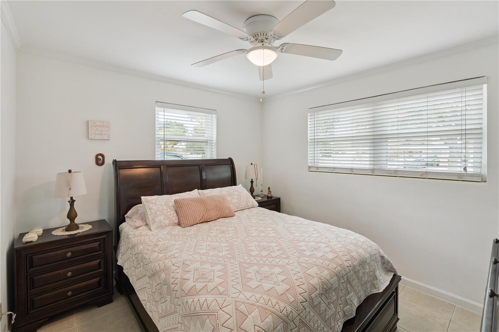 ENGELWOOD PARK - Residential