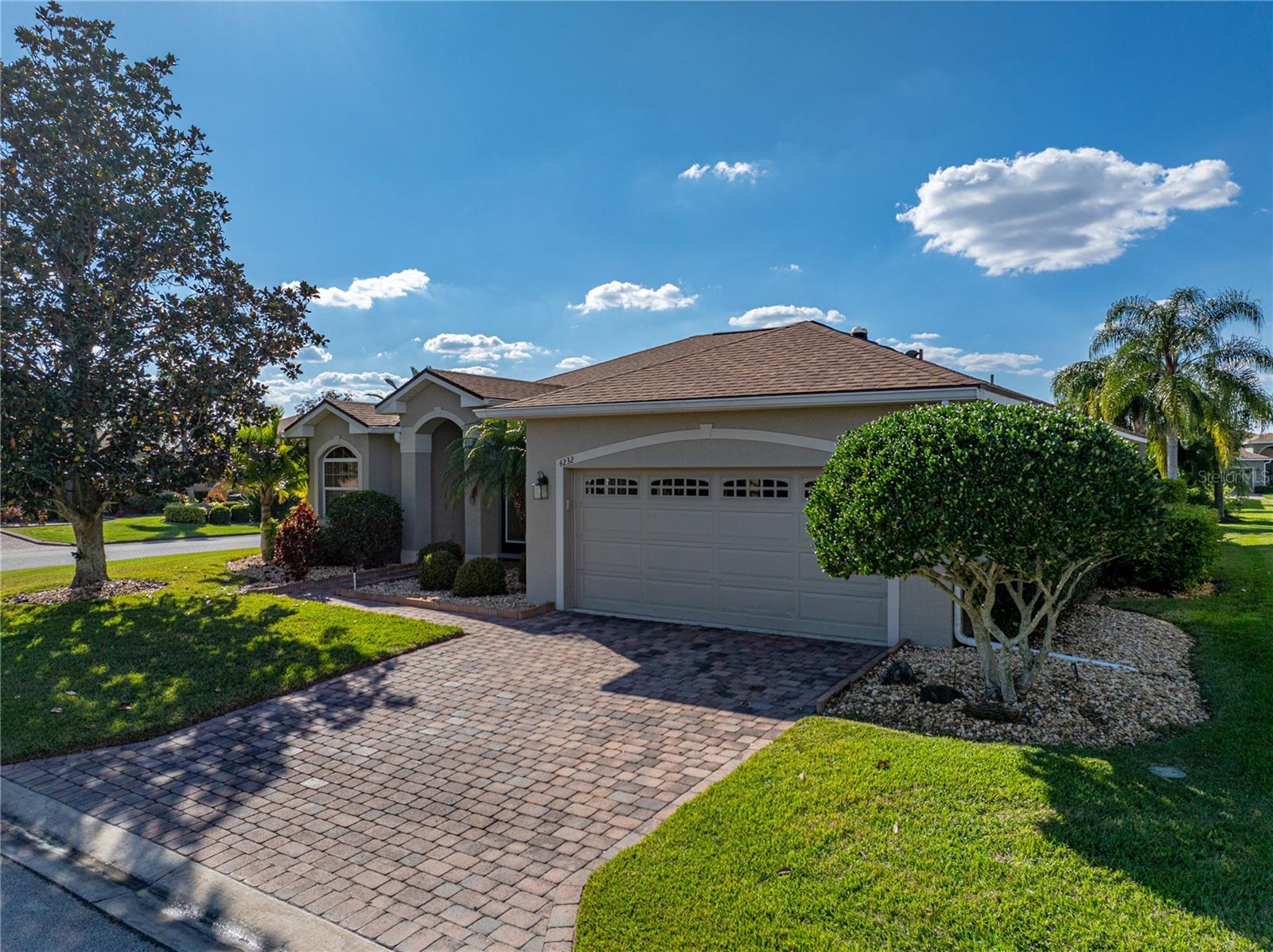 4232 ROEBELENII DRIVE