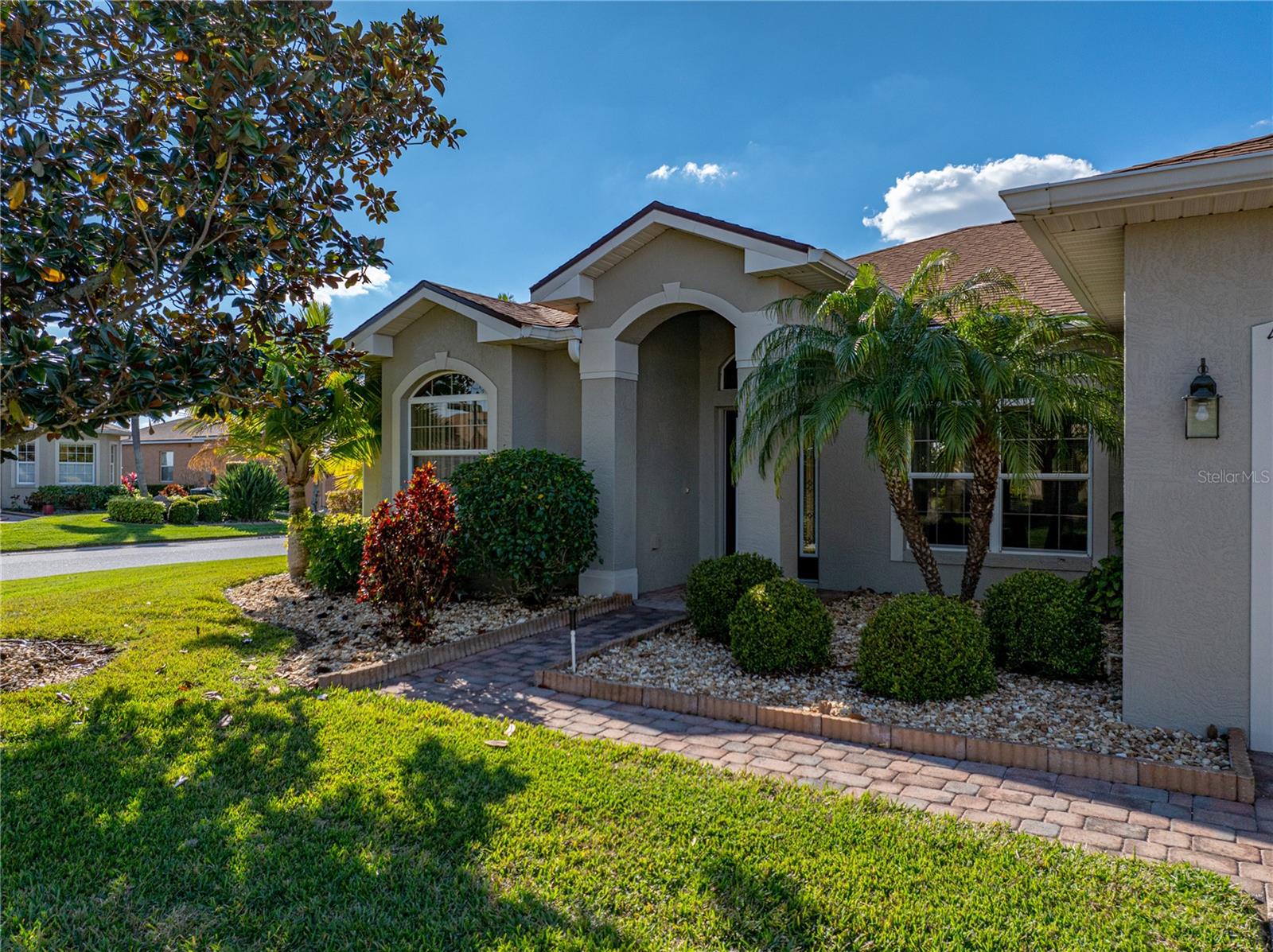 4232 ROEBELENII DRIVE