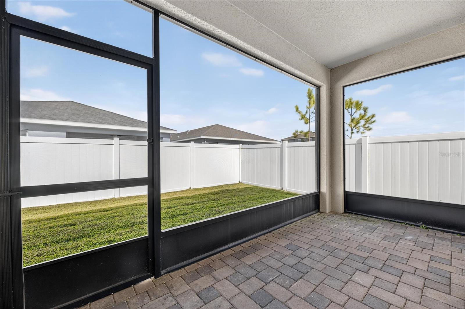 SOUTH FORK S & TR T - Residential