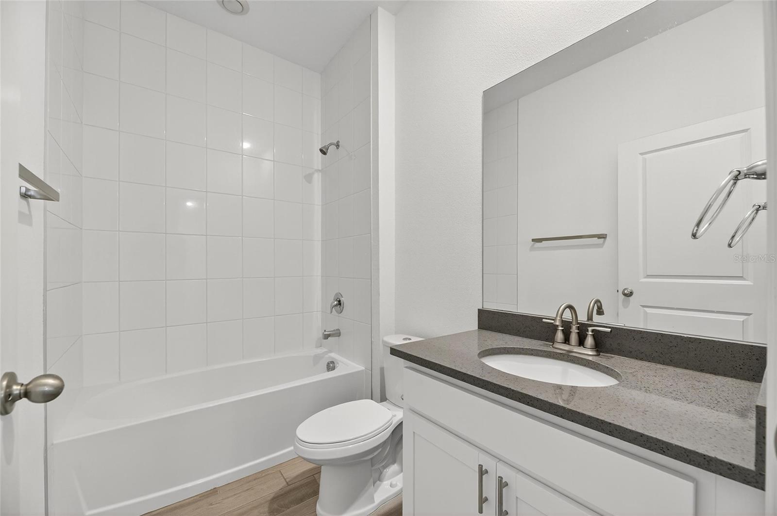 SOUTH FORK S & TR T - Residential