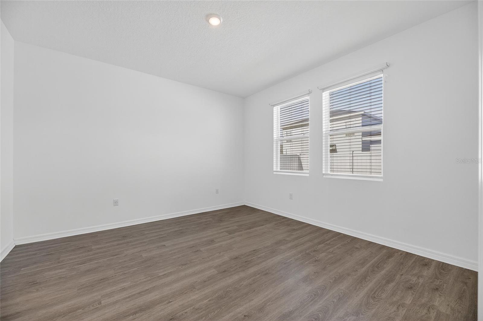 SOUTH FORK S & TR T - Residential