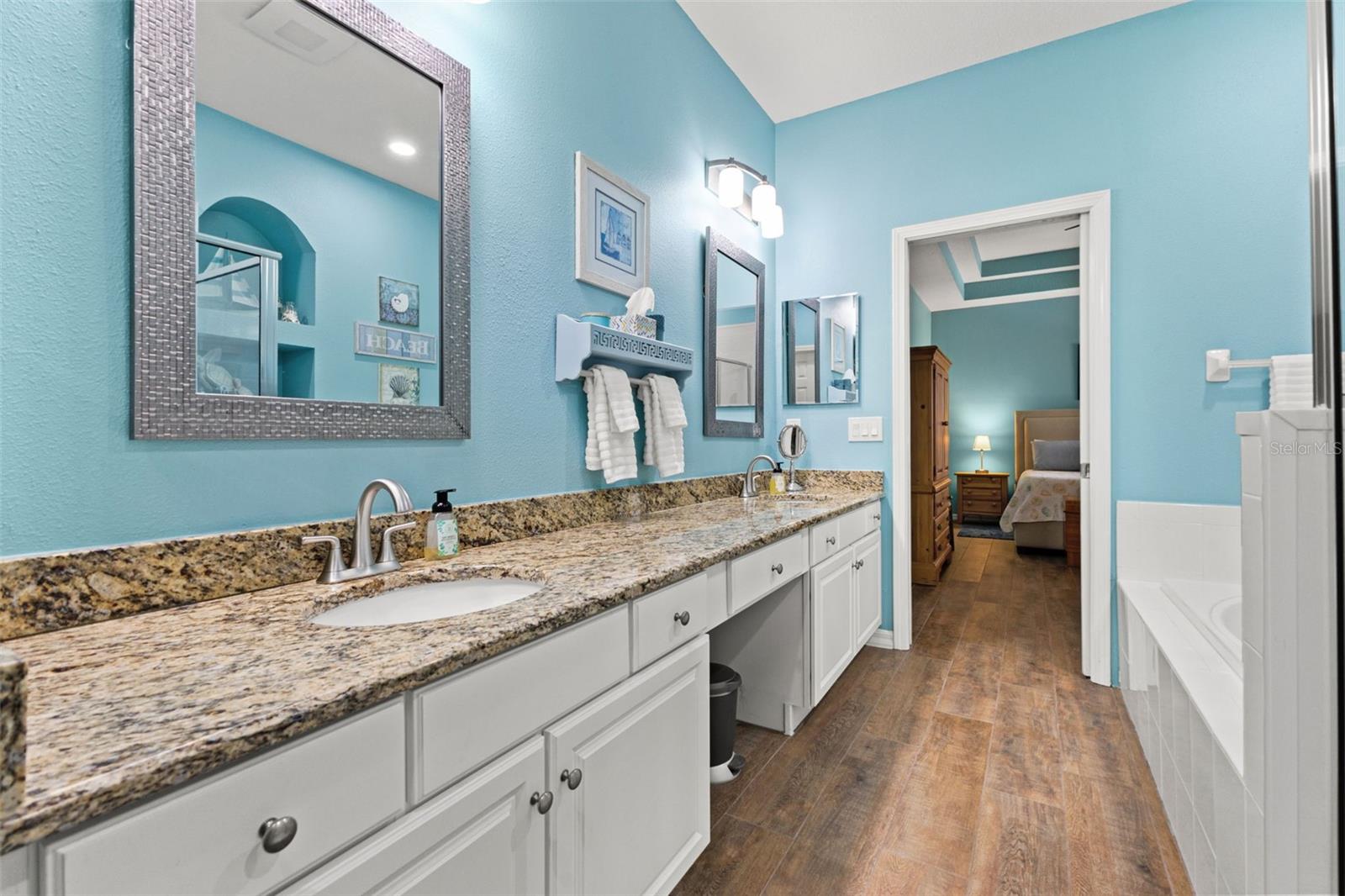 MIRABAY PRCL 7 PH 2 - Residential