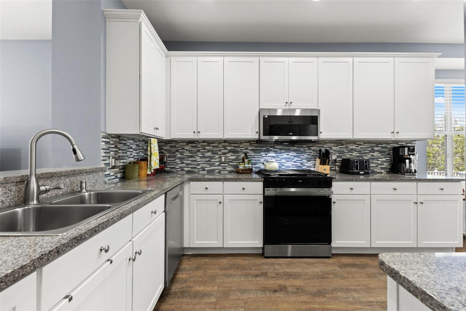 MIRABAY PRCL 7 PH 2 - Residential