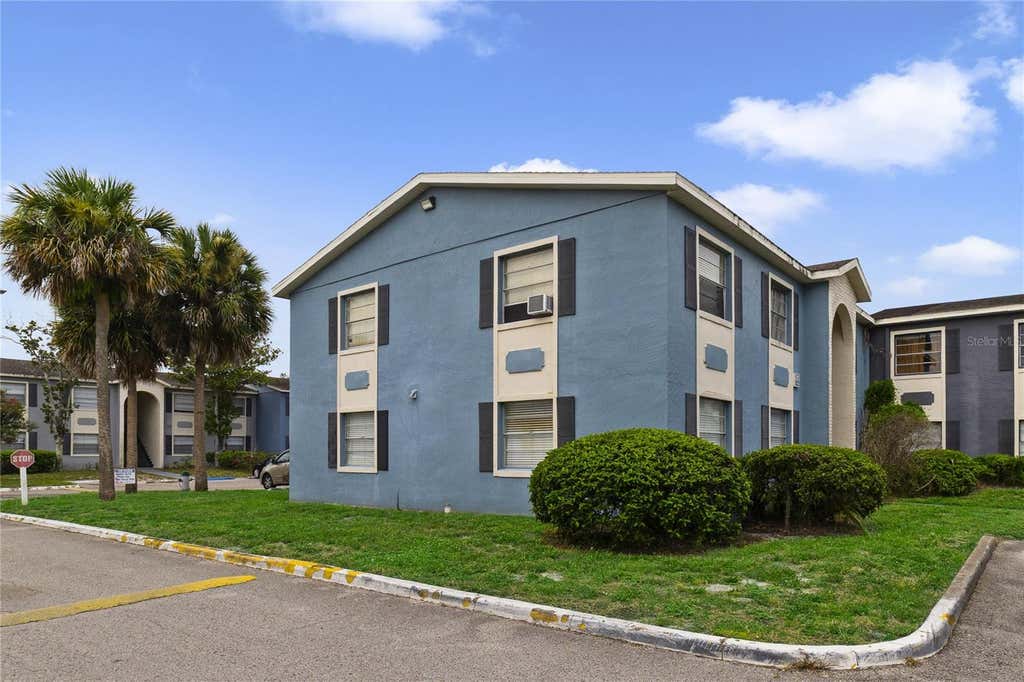 Photo of 2541 N Alafaya Trail #77, Orlando, FL 32826 (MLS # O6433859)