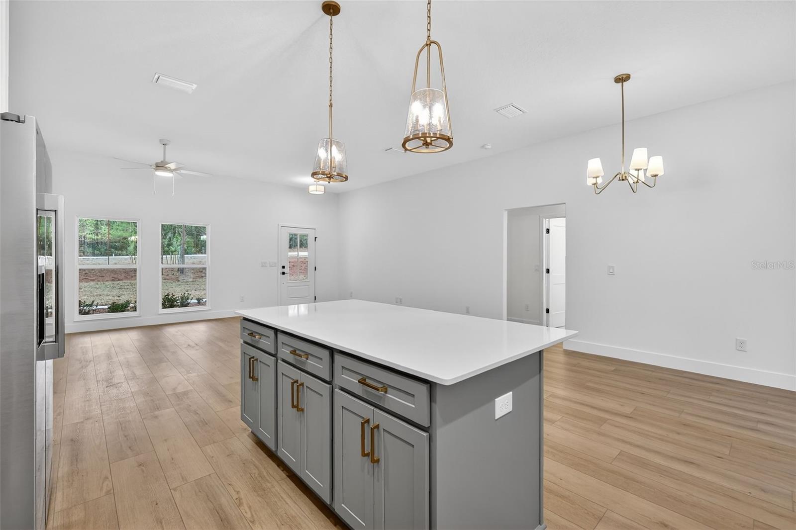 OAK HILL - Residential