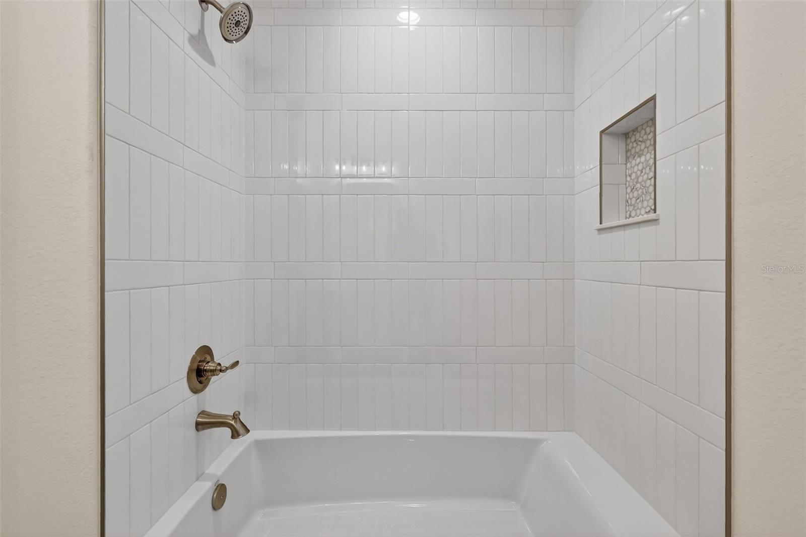 OAK HILL - Residential