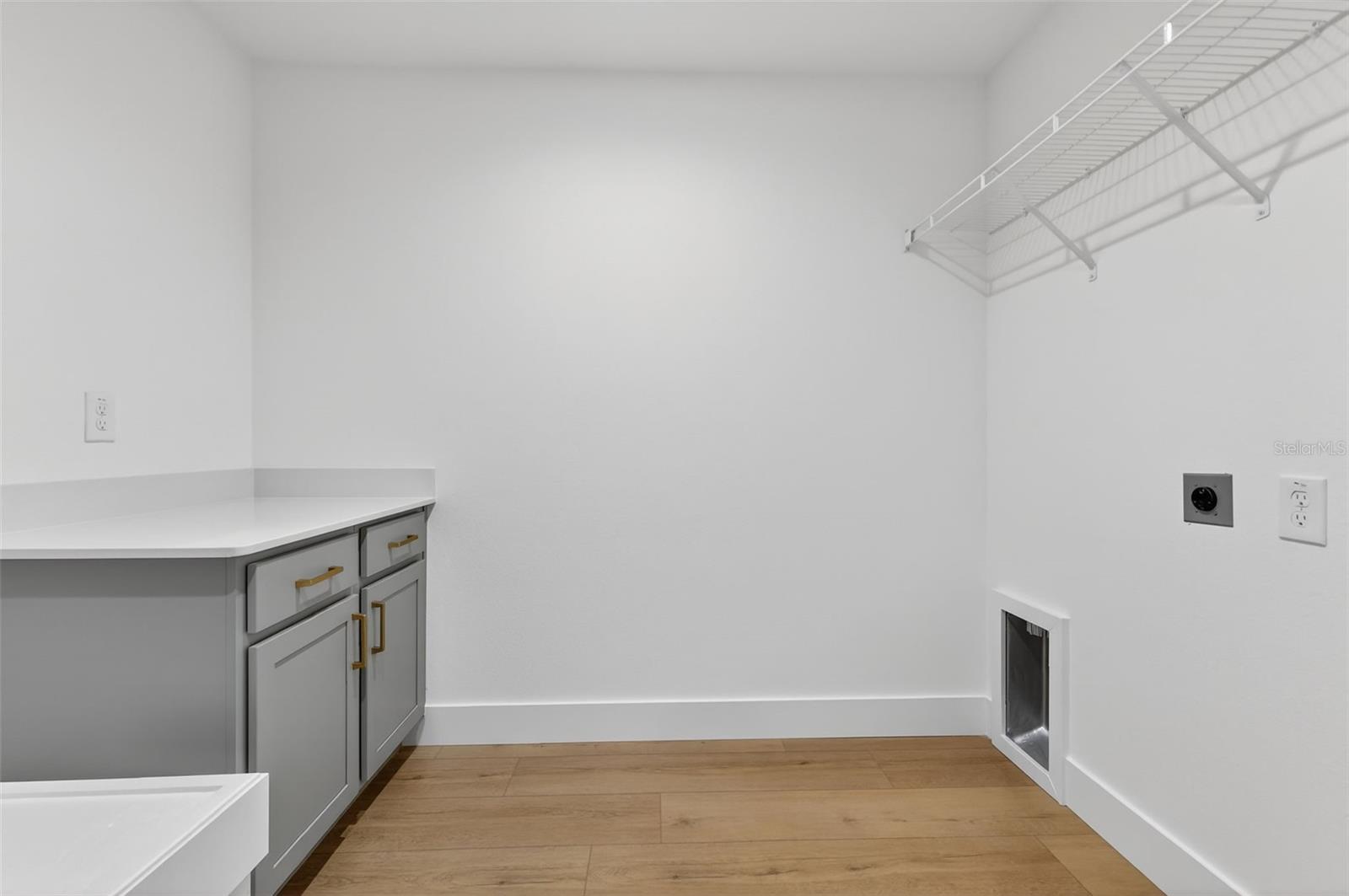 OAK HILL - Residential