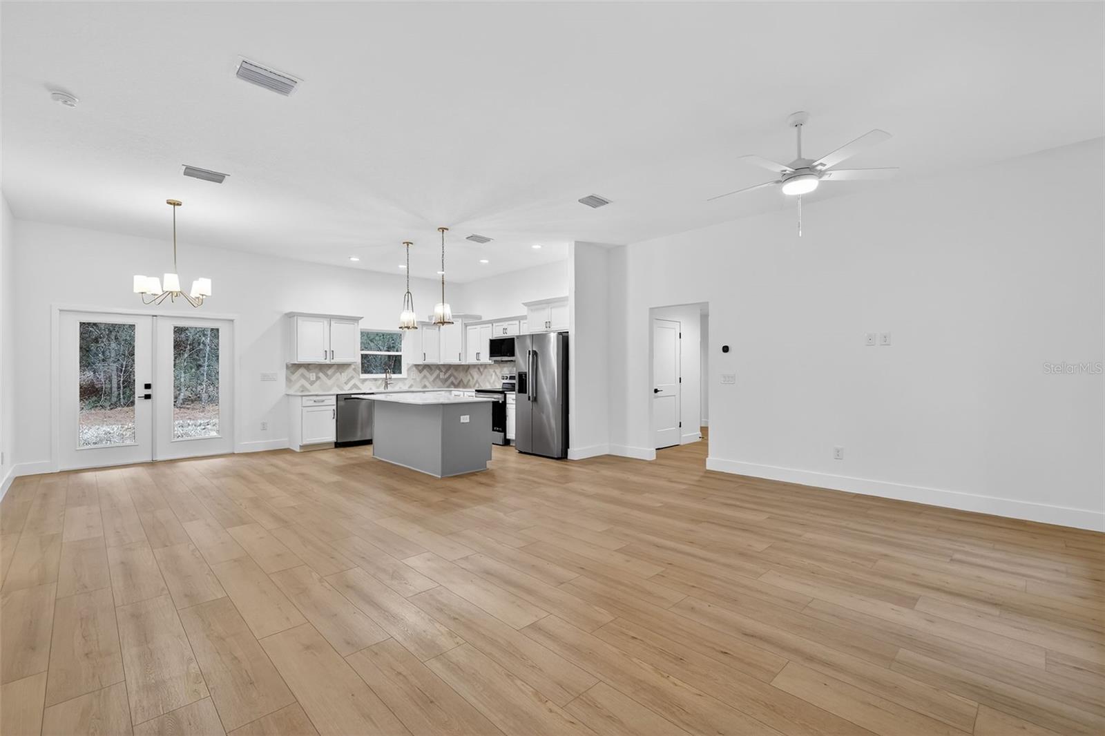 OAK HILL - Residential