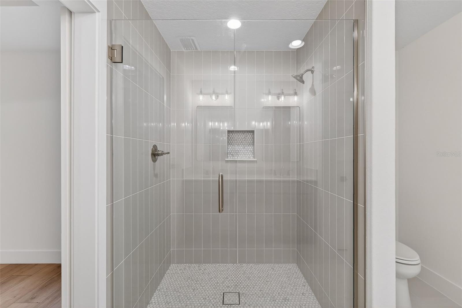 OAK HILL - Residential