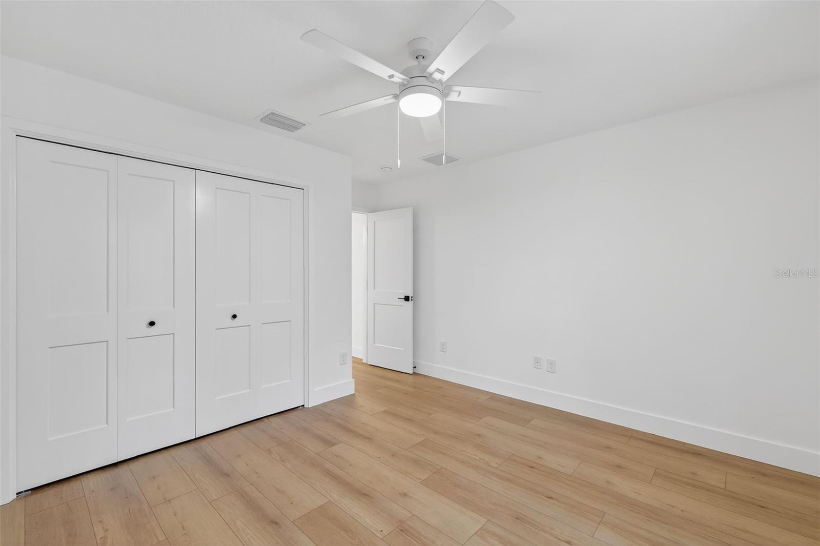 OAK HILL - Residential