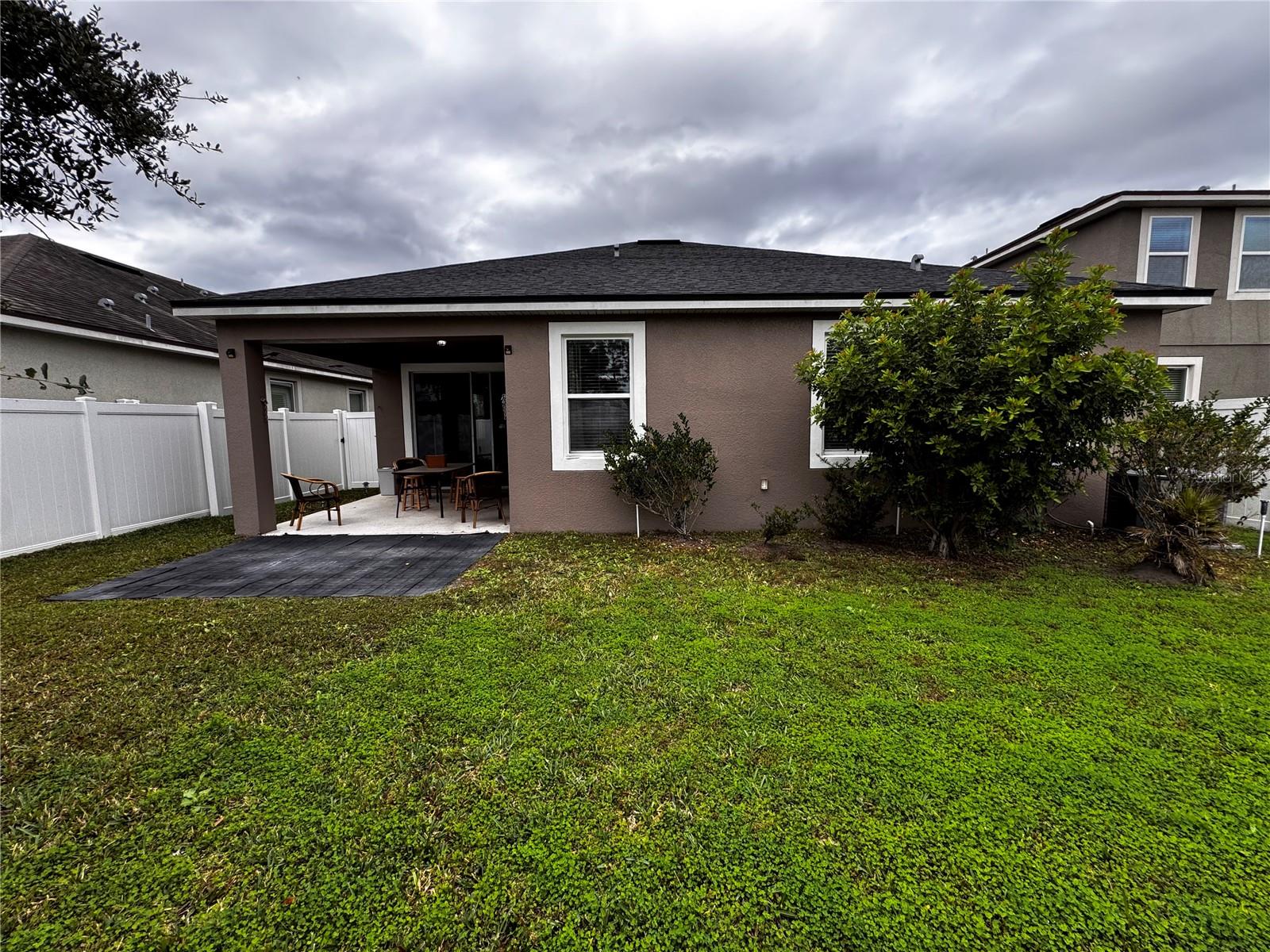 MILLENIA PARK PH 01 - Residential Lease