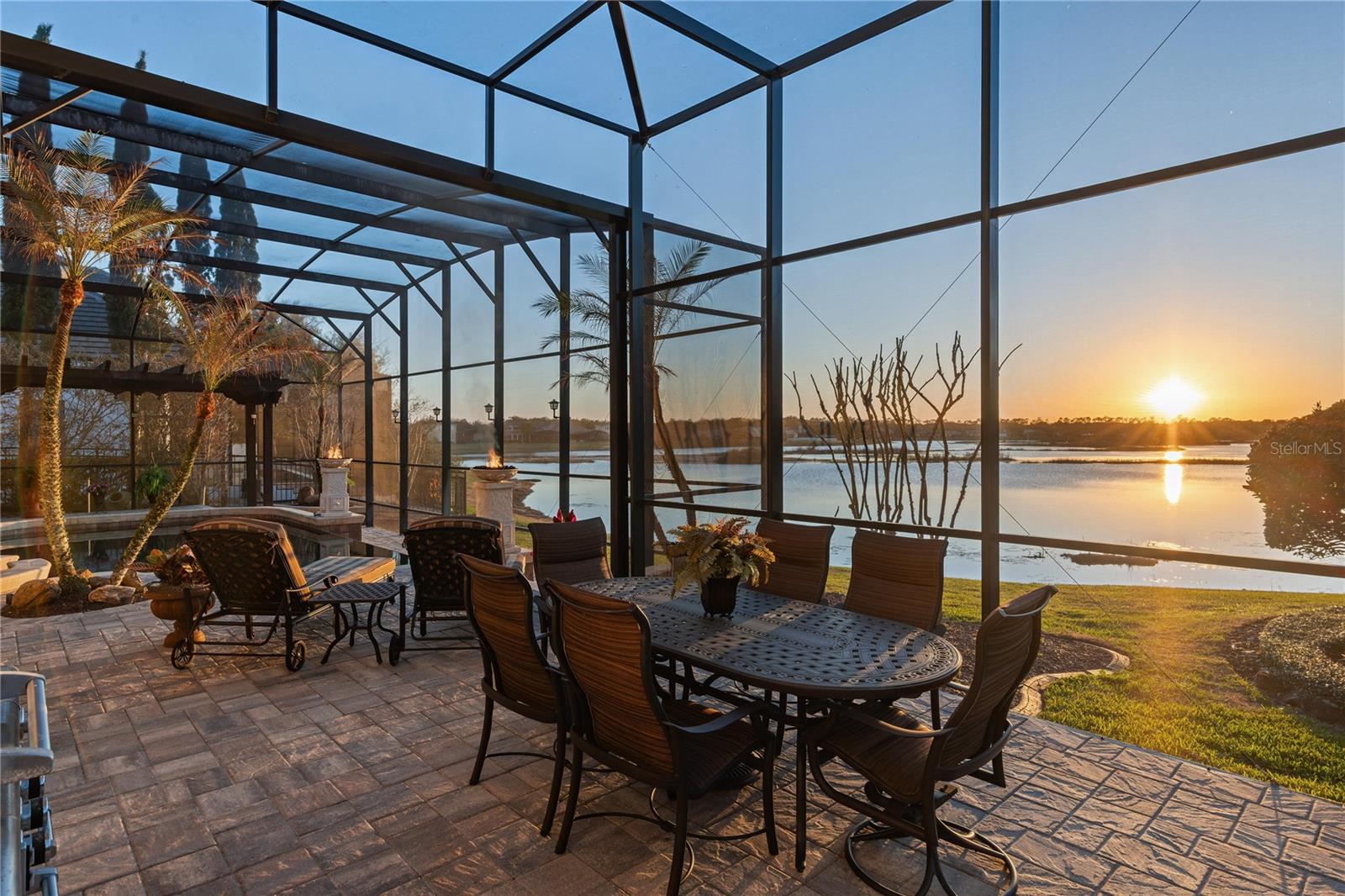 RESERVE AT HEATHROW - Residential