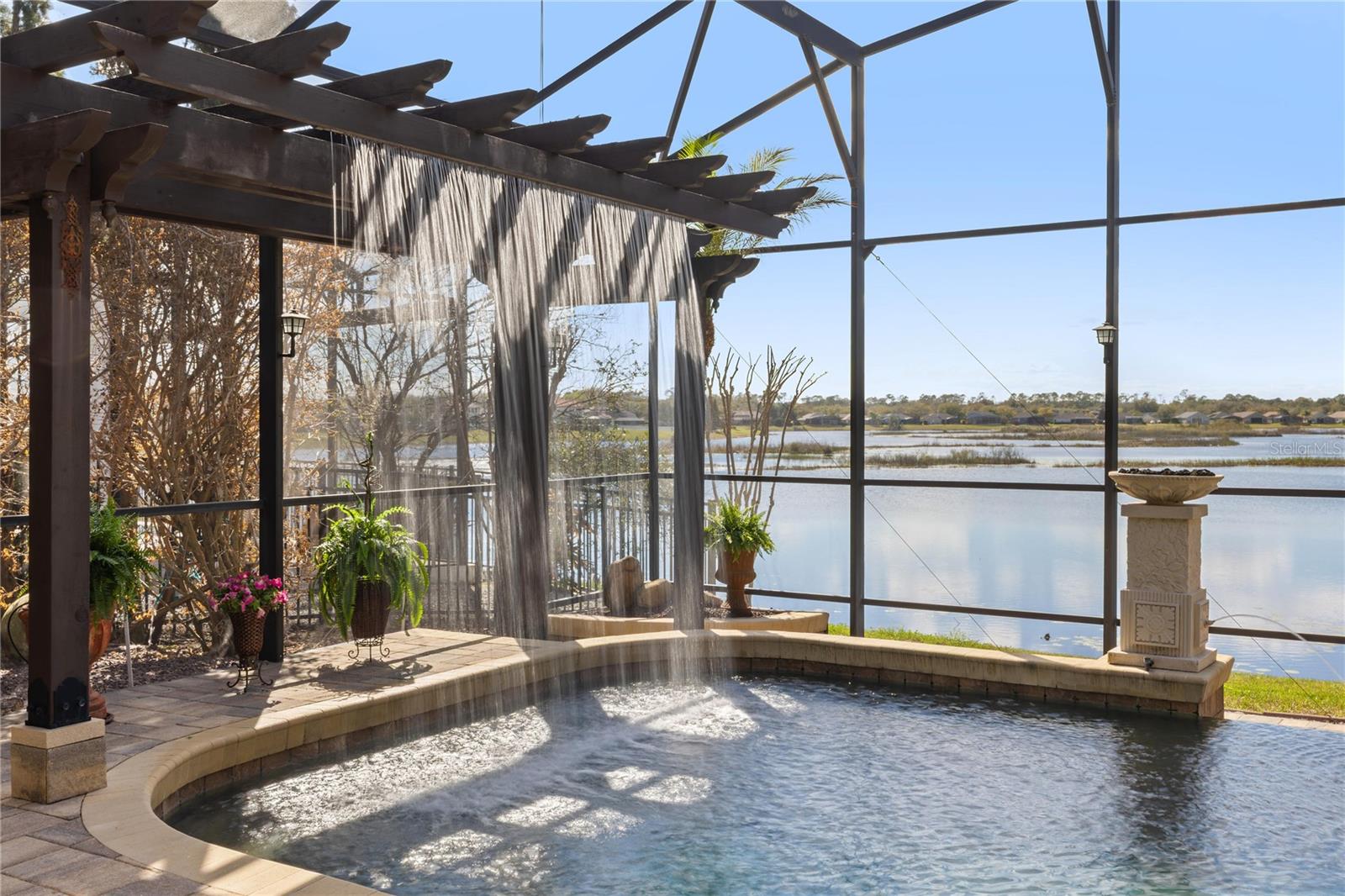 RESERVE AT HEATHROW - Residential