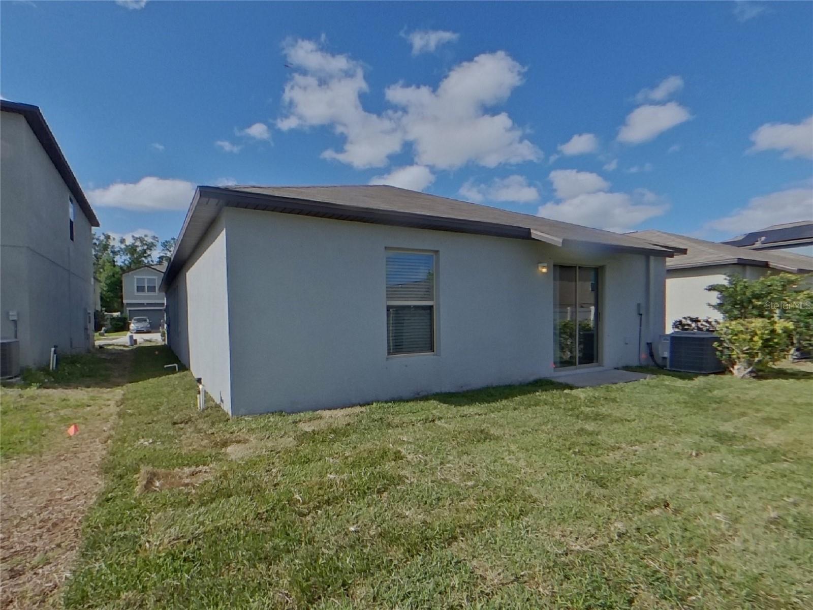 TWIN CREEKS PH 1 & 2 - Residential Lease