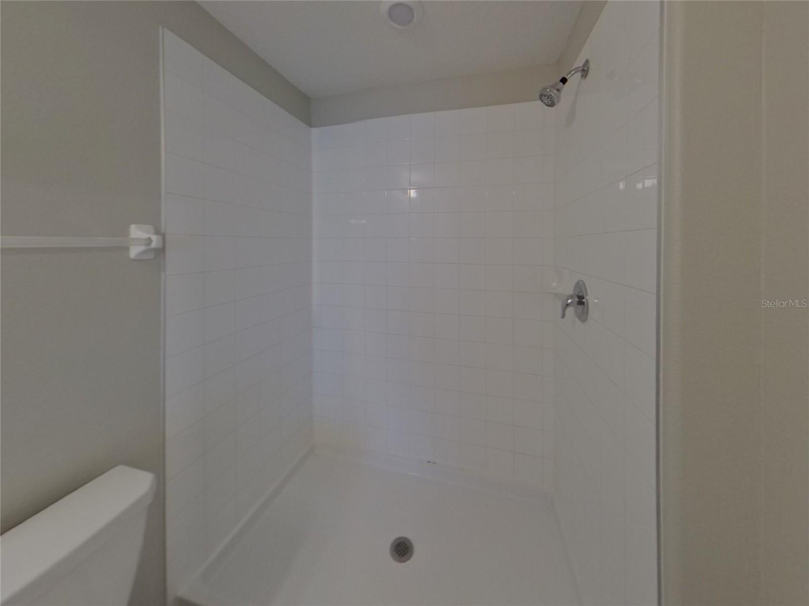 TWIN CREEKS PH 1 & 2 - Residential Lease