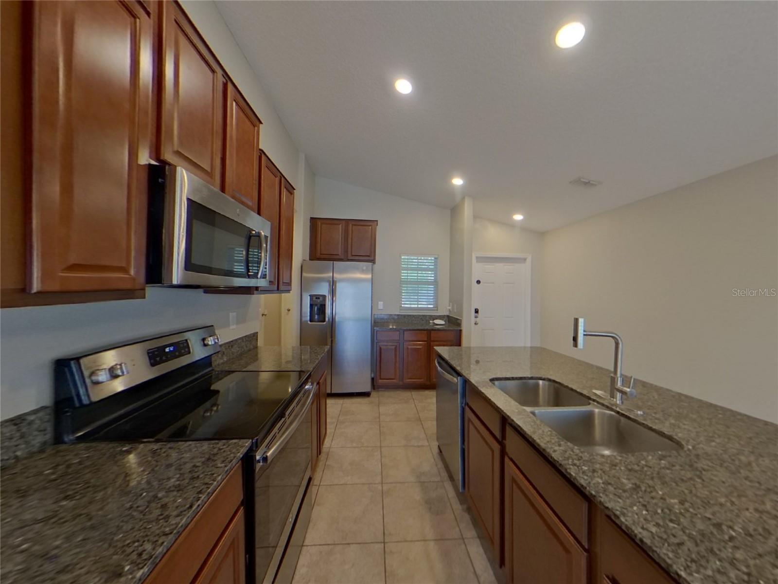 TWIN CREEKS PH 1 & 2 - Residential Lease