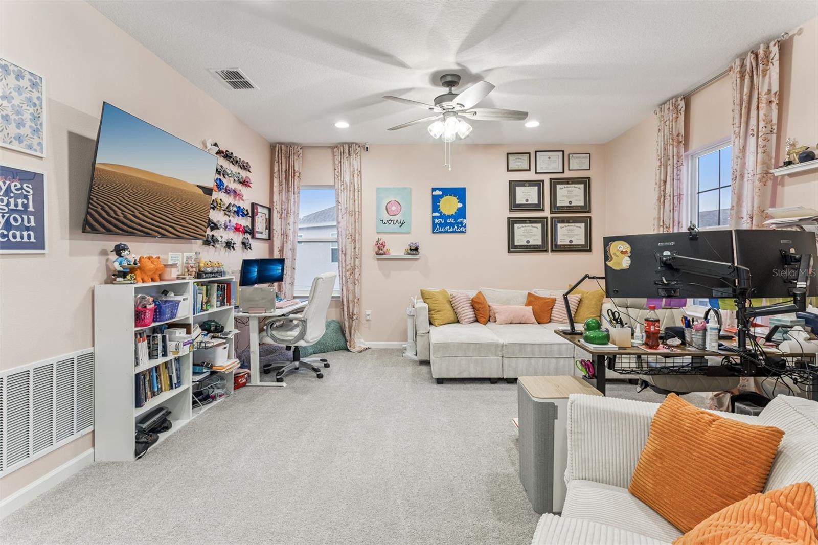 TALICHET AT VENEZIA NORTH - Residential