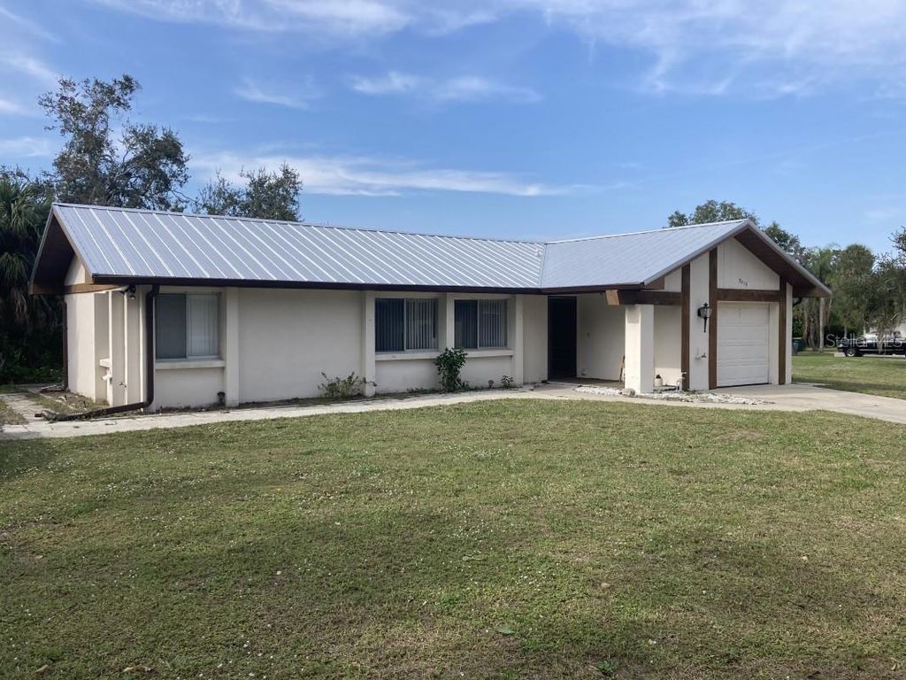 Photo of 3415 Allapatchee Drive, Punta Gorda, FL 33950 (MLS # A4691079)