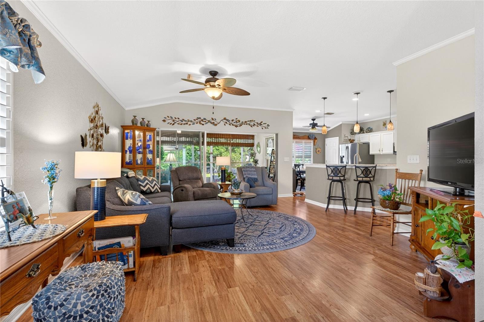 SPRUCE CRK CC CASTLE PINES - Residential