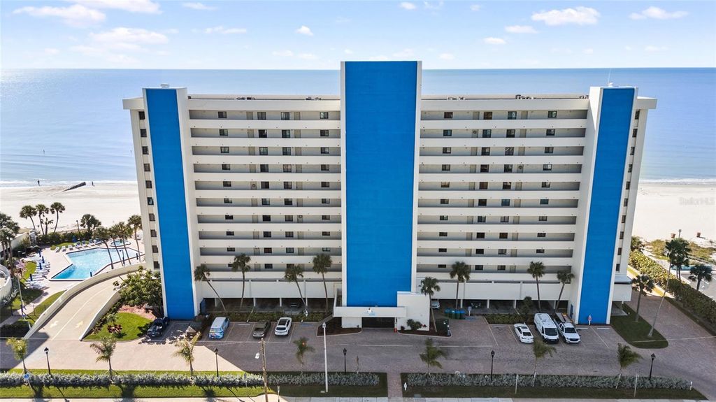 Photo of 15000 Gulf Boulevard #605, Madeira Beach, FL 33708 (MLS # TB8466450)