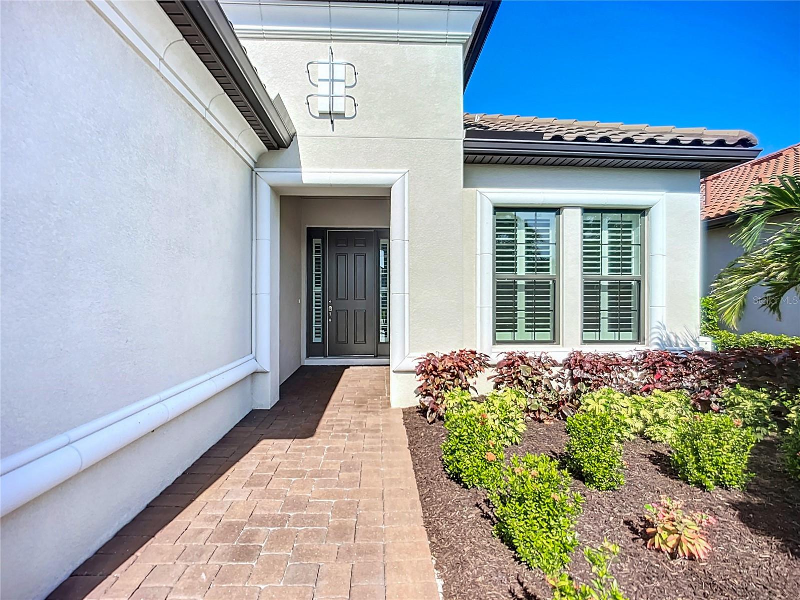 6290 MESA GLEN