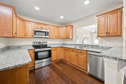 Tiny photo for 21 Oak Court, Eustis, FL 32726 (MLS # O6420685)