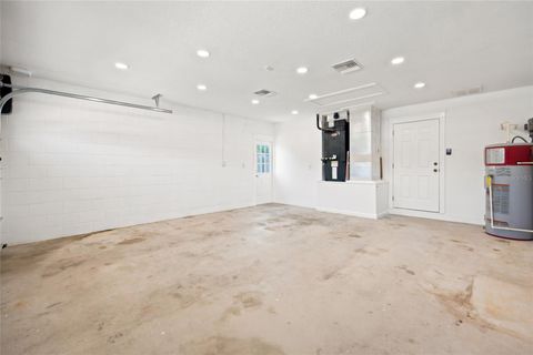 Tiny photo for 21 Oak Court, Eustis, FL 32726 (MLS # O6420685)