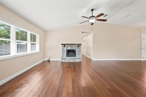 Tiny photo for 21 Oak Court, Eustis, FL 32726 (MLS # O6420685)