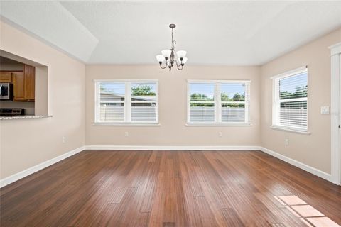 Tiny photo for 21 Oak Court, Eustis, FL 32726 (MLS # O6420685)