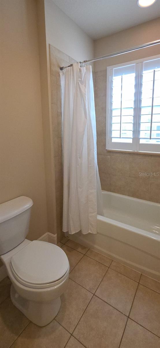 PALMA VISTA AT TAMPA PALMS - Residential Lease