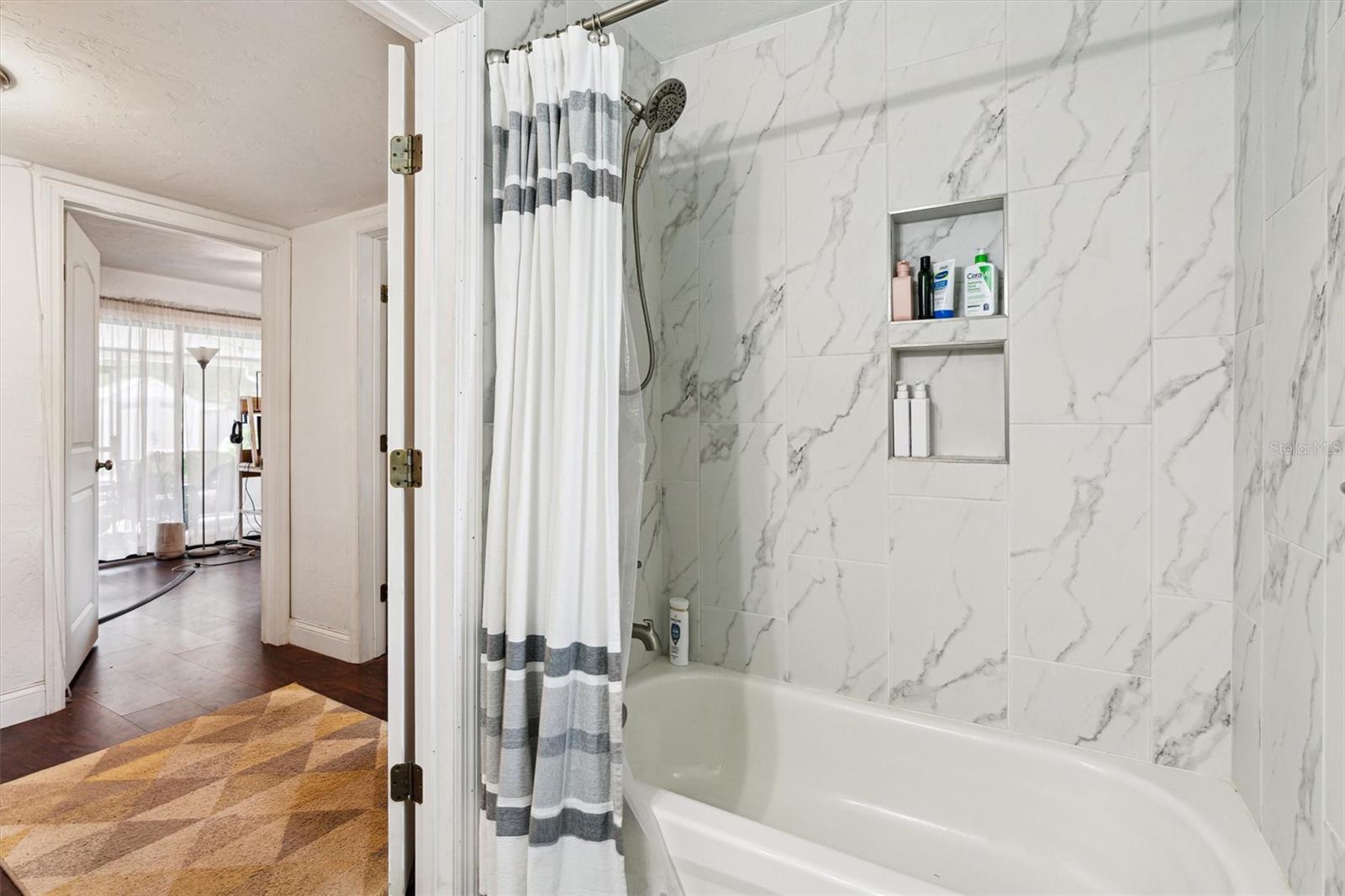 CAROL ESTATES - Residential