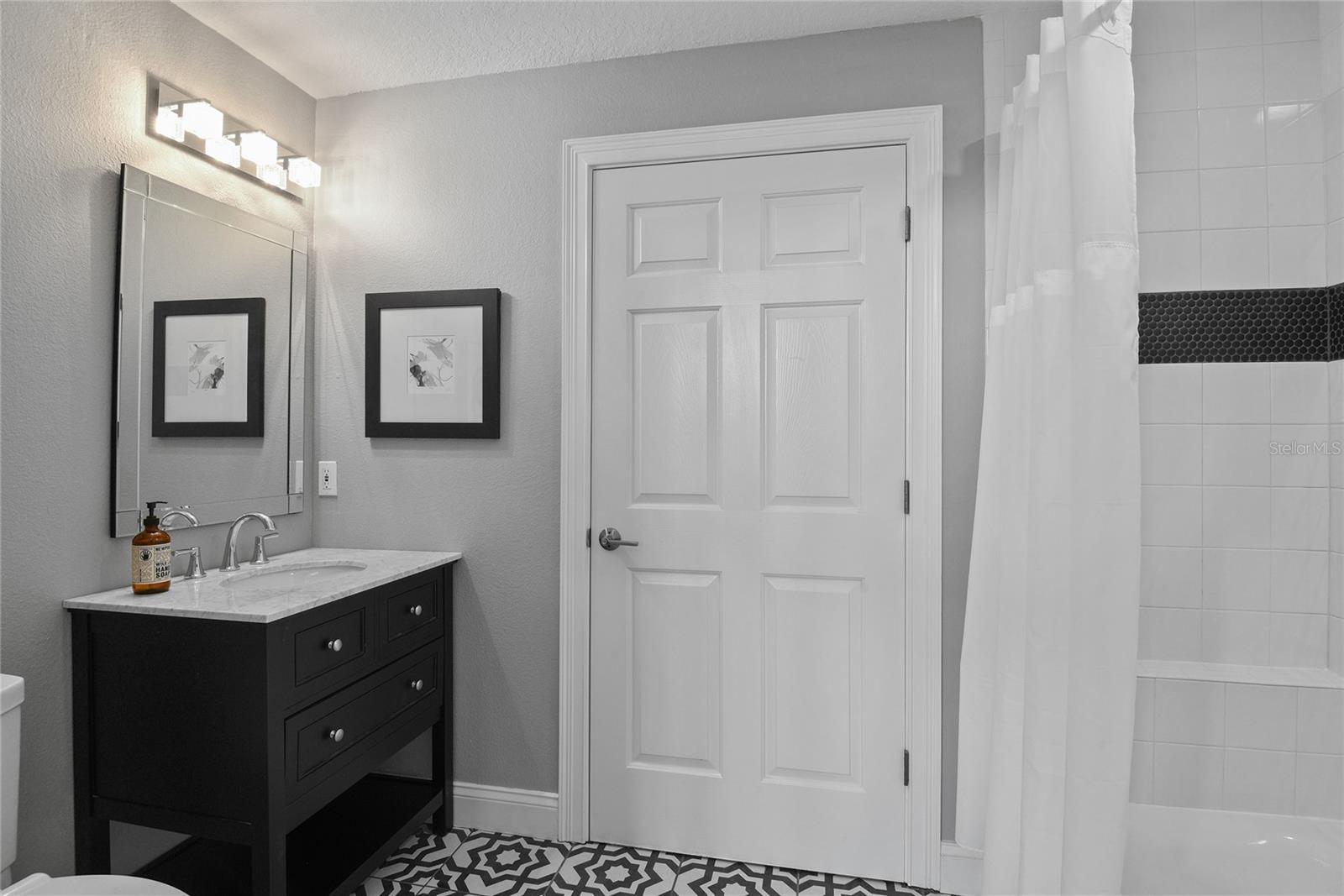 OSCEOLA SHORES - Residential