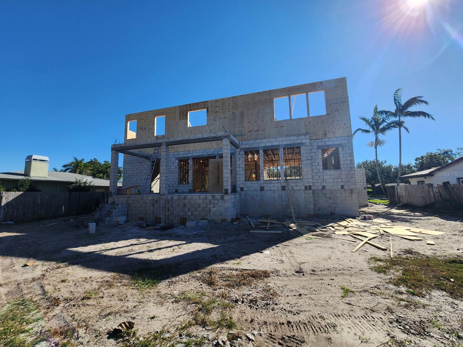 1172 SEVILLE LANE NE