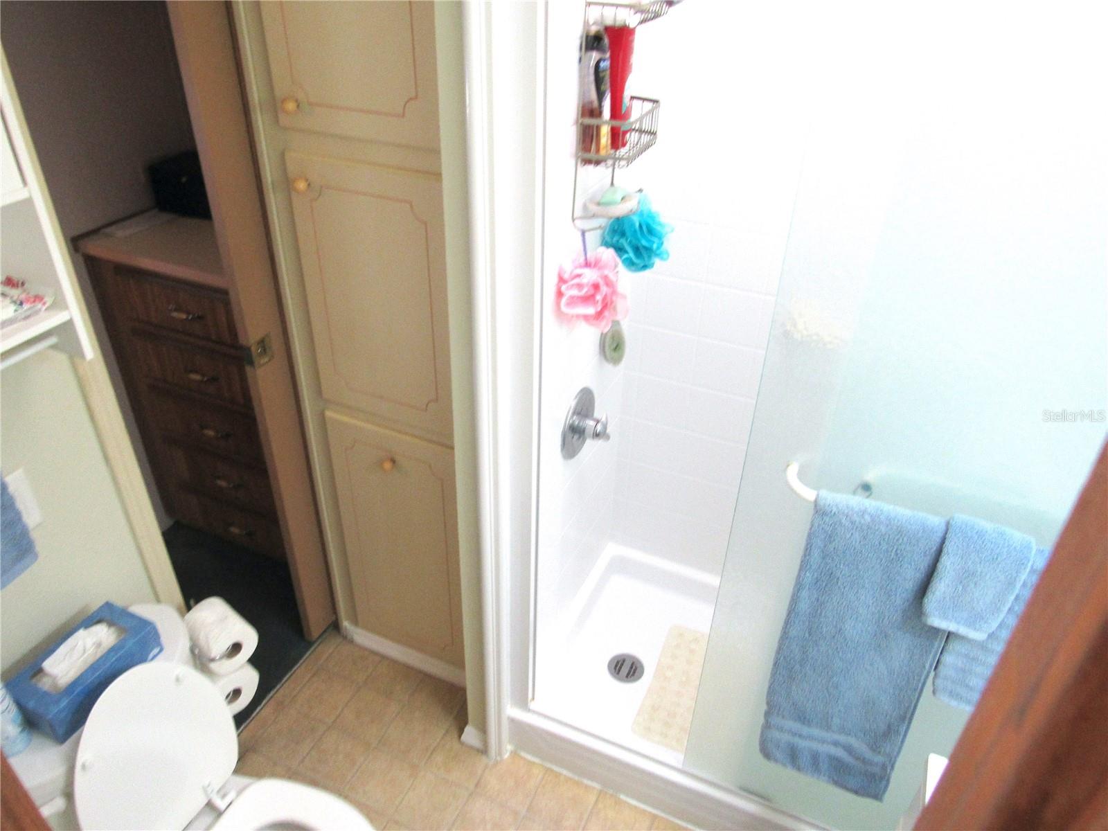 INTERNATIONAL BASS LAKE RESORT - Residential