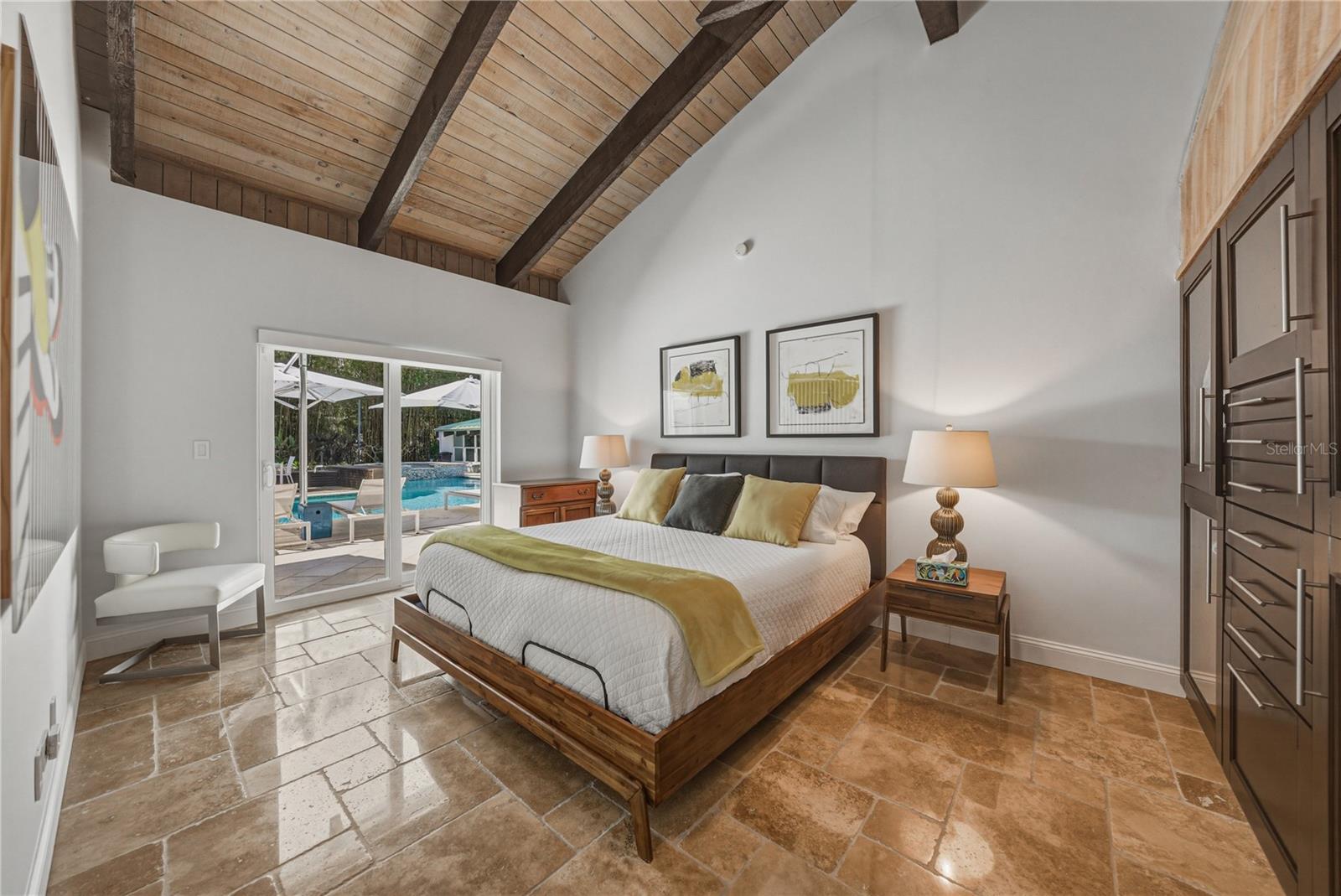 MONTICELLO PARK - Residential Lease