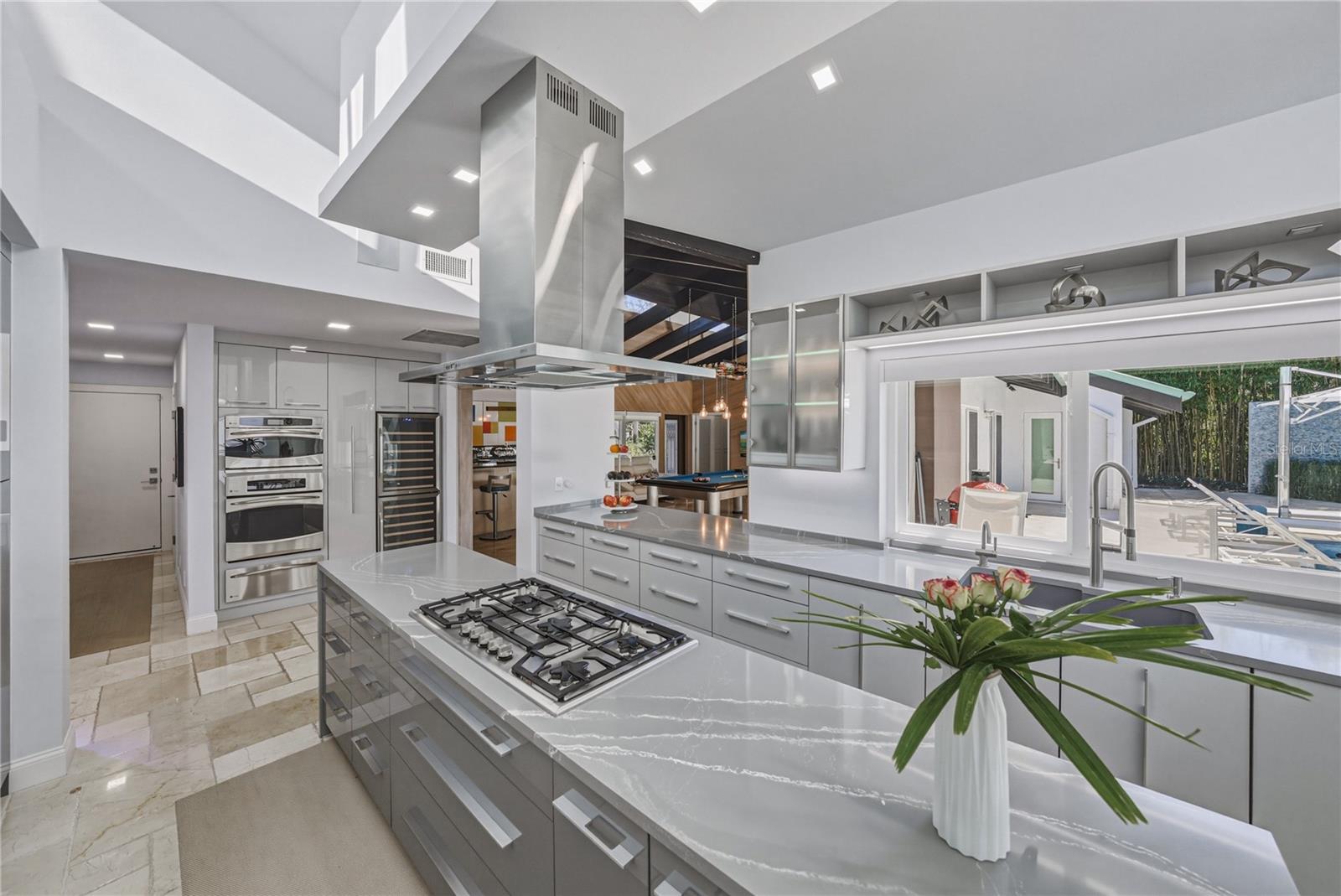 MONTICELLO PARK - Residential Lease