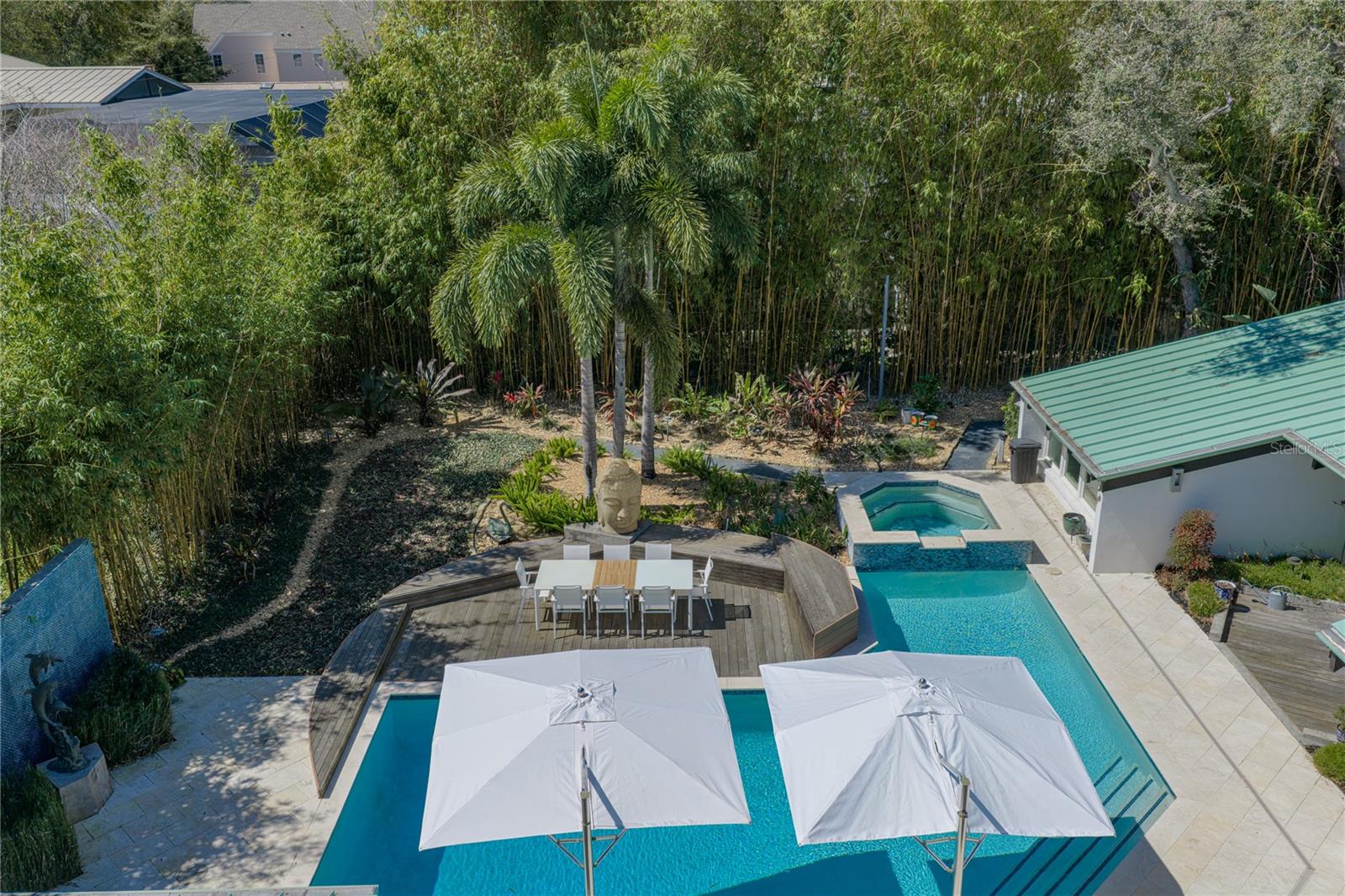 MONTICELLO PARK - Residential Lease