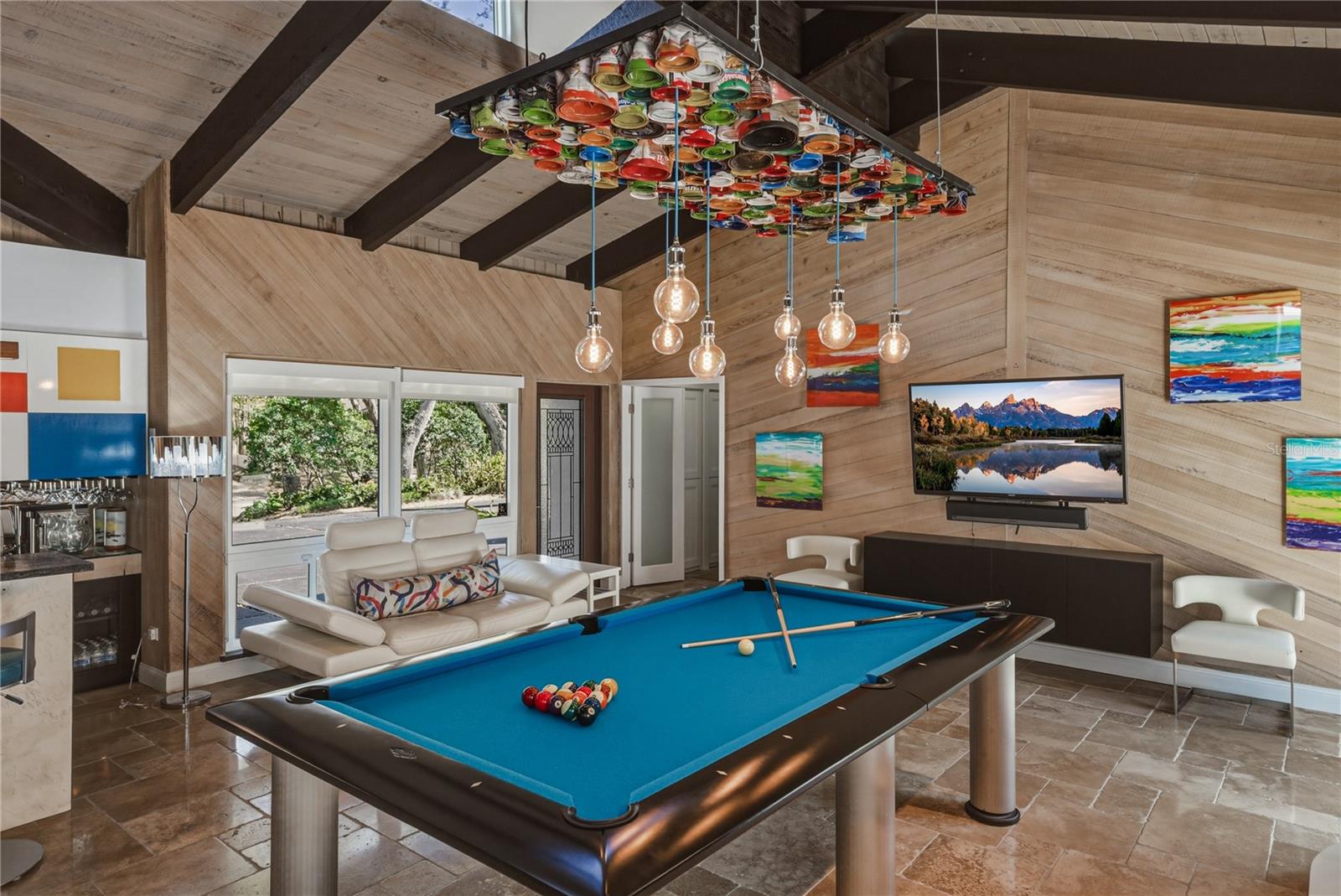 MONTICELLO PARK - Residential Lease