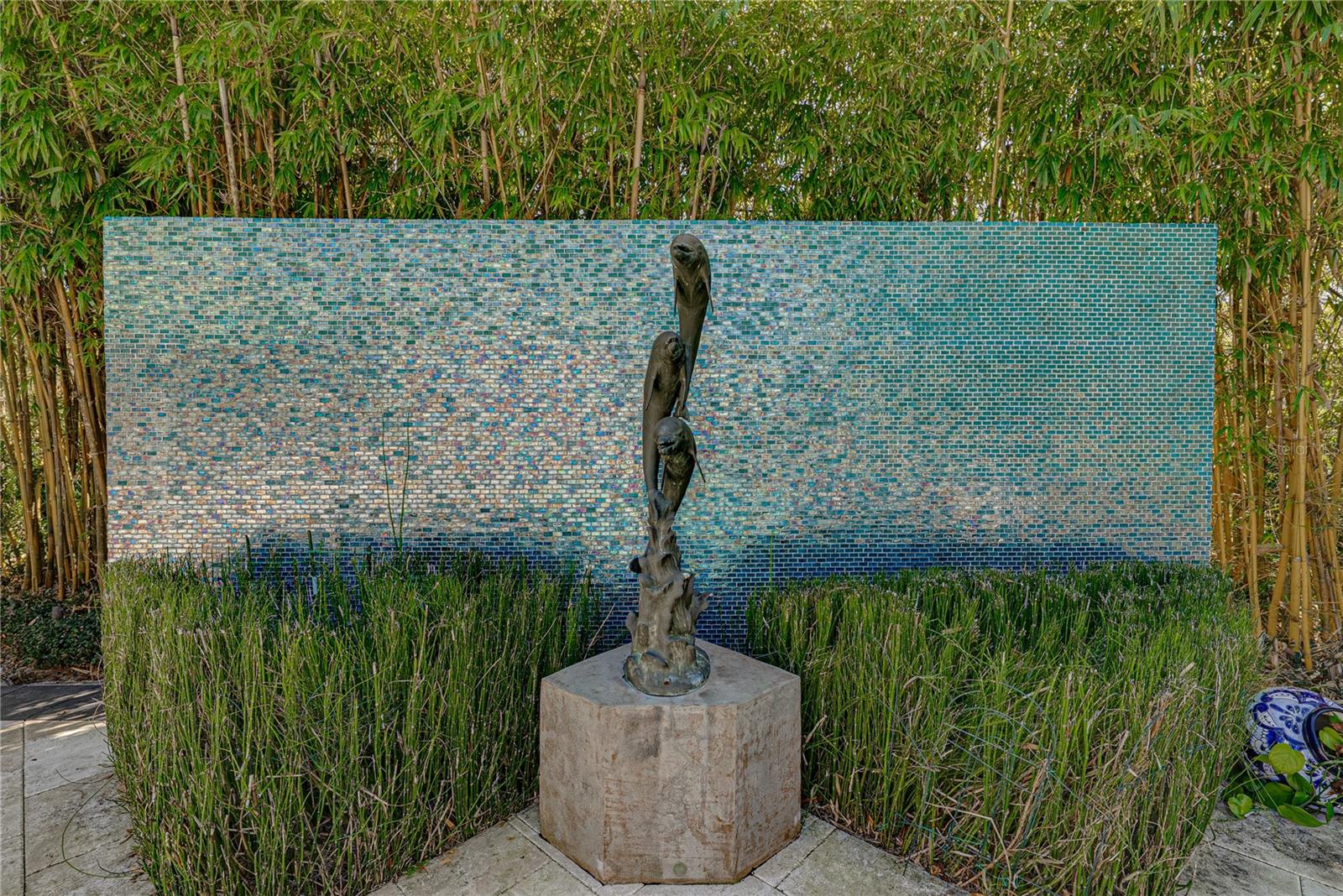 MONTICELLO PARK - Residential Lease