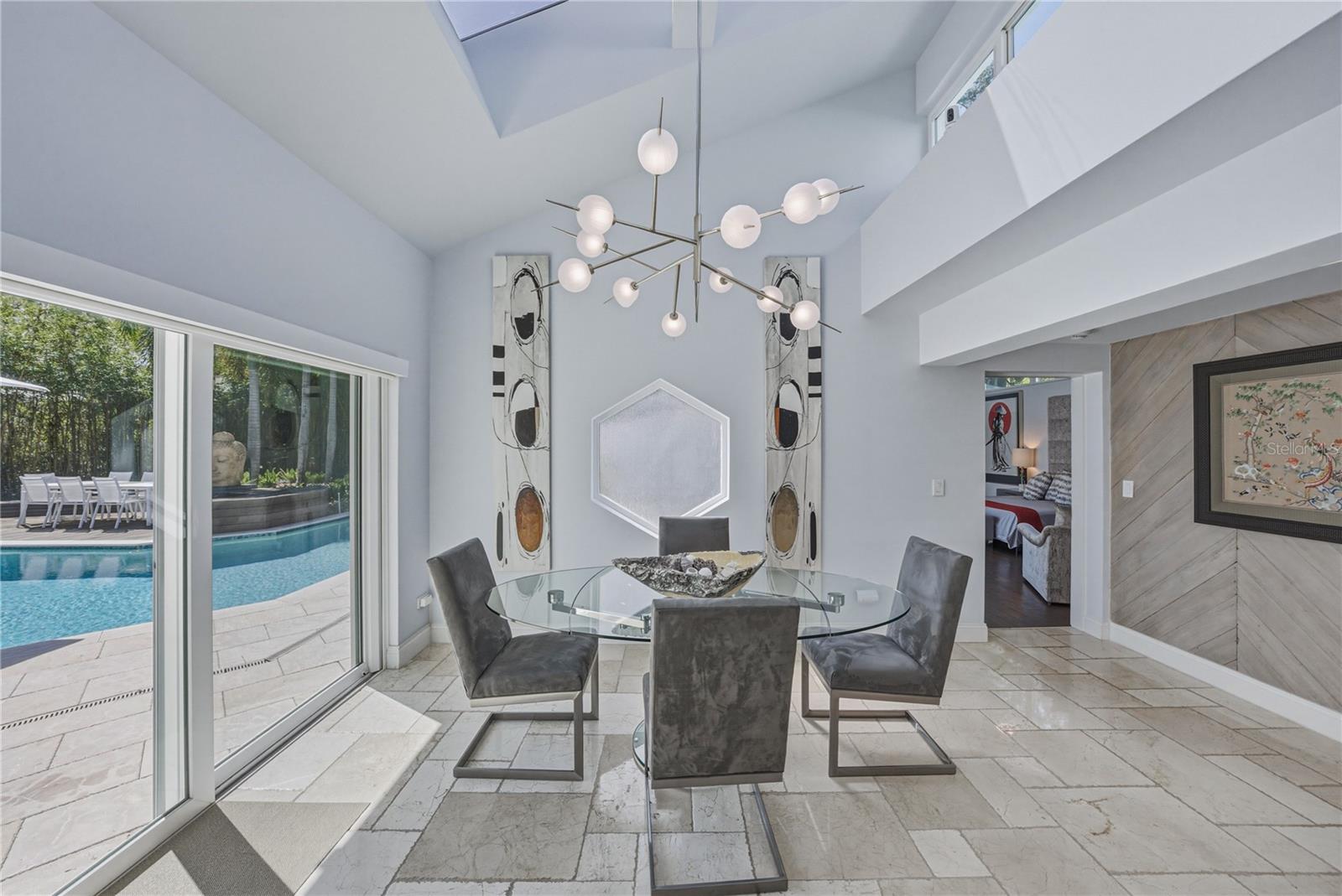 MONTICELLO PARK - Residential Lease