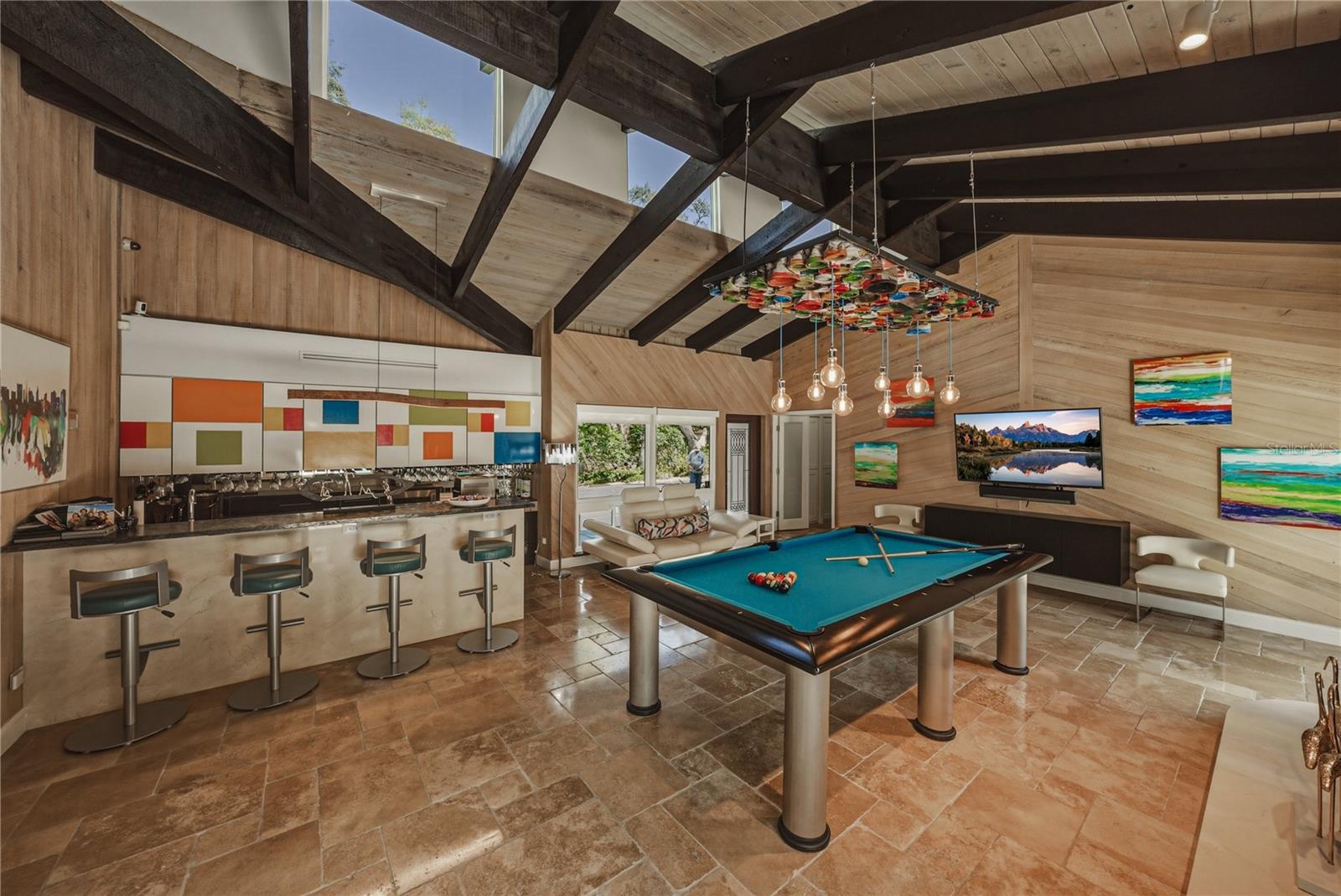 MONTICELLO PARK - Residential Lease