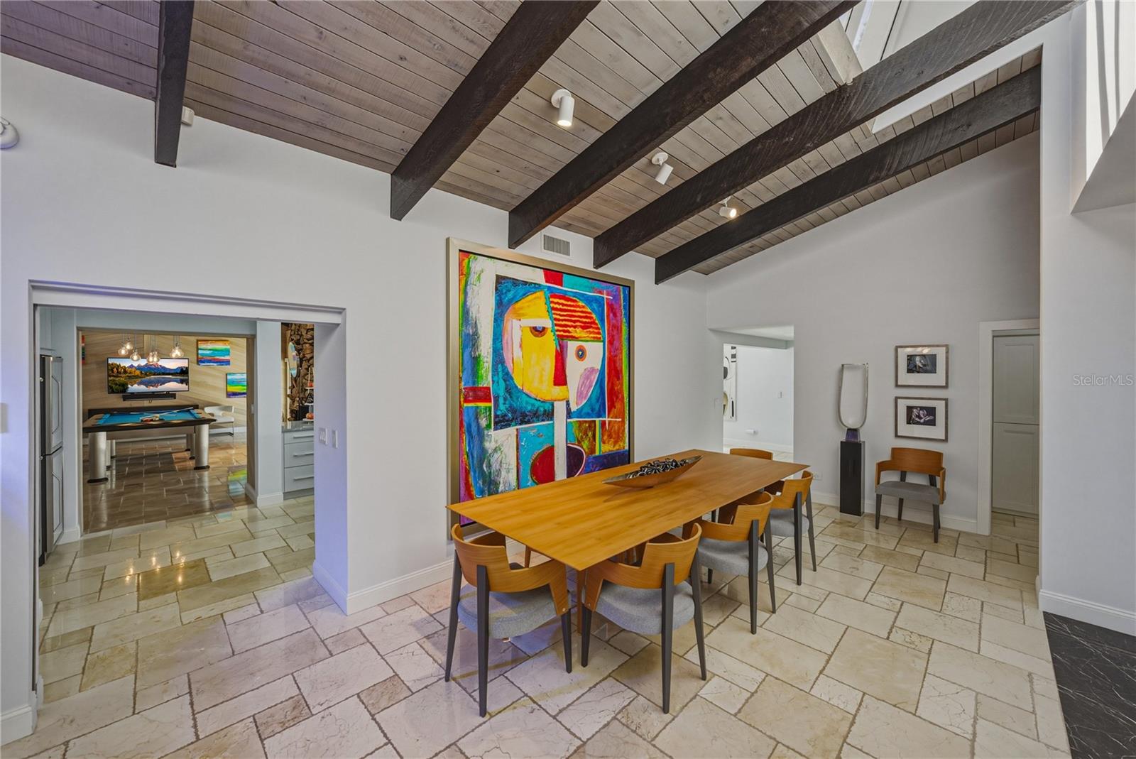 MONTICELLO PARK - Residential Lease