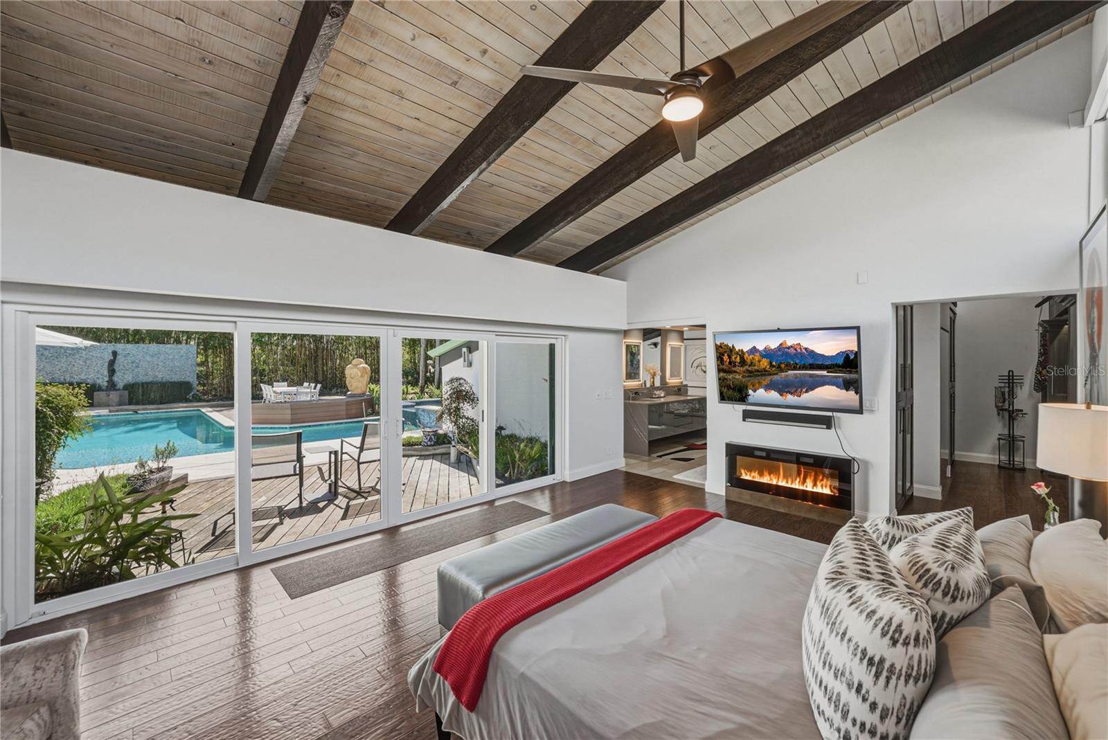 MONTICELLO PARK - Residential Lease