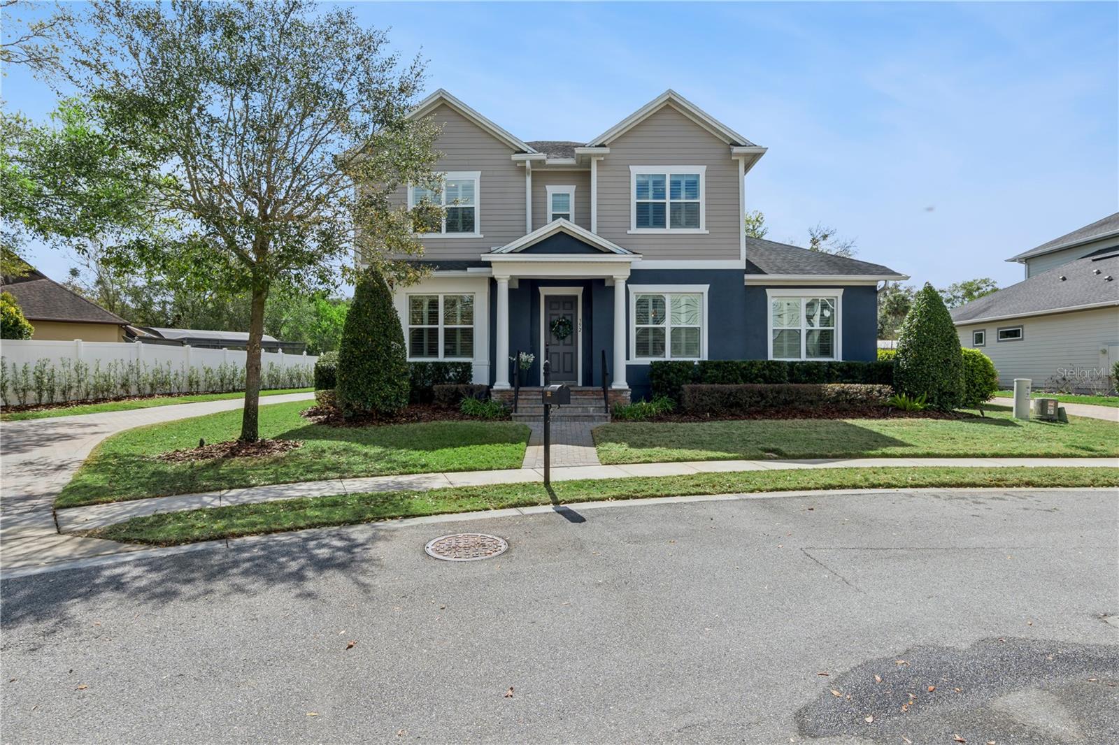 EVANS SQUARE - Residential