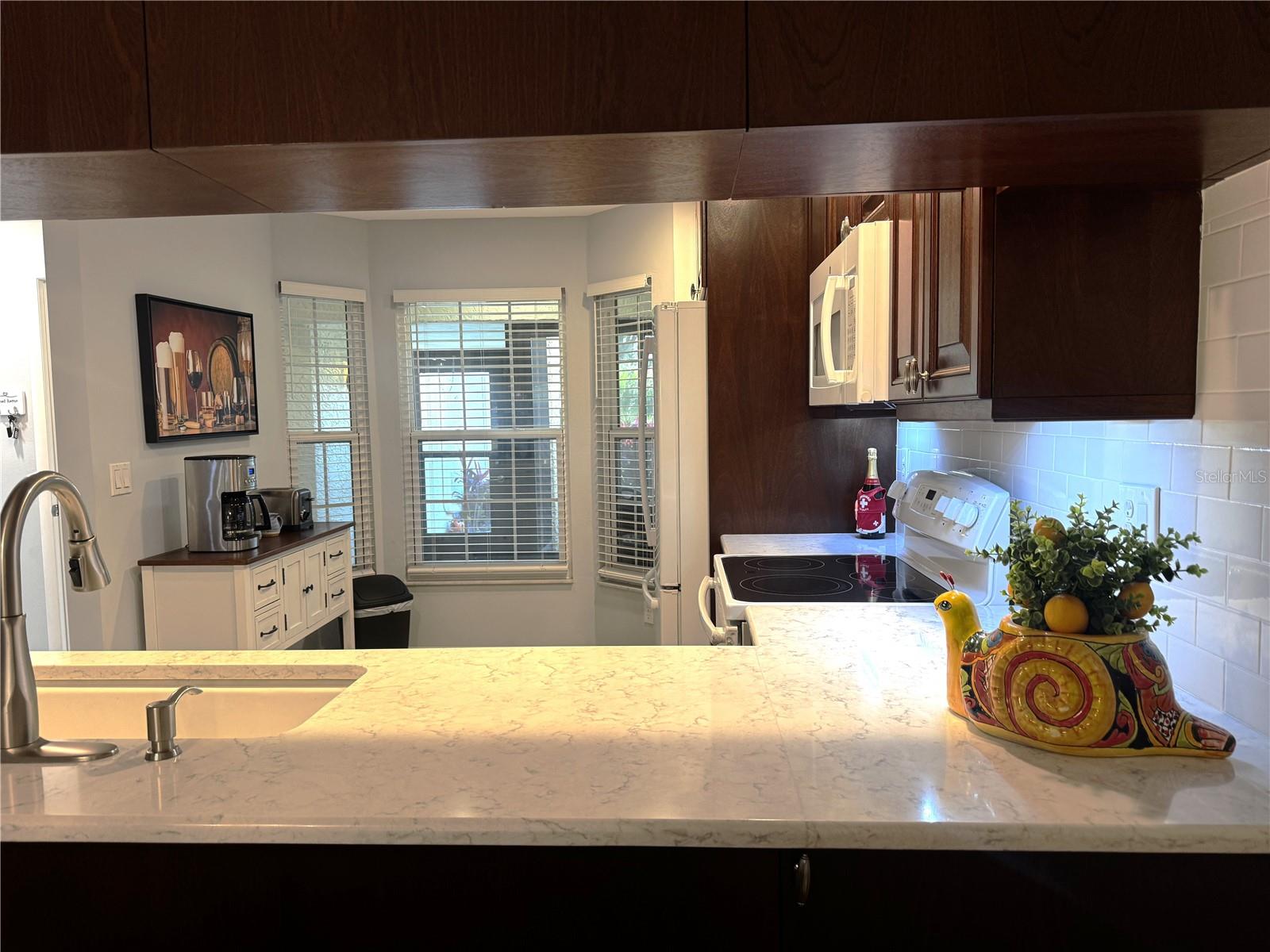 HIGHLAND LAKES GOLF VIEW VILLA I - Residential